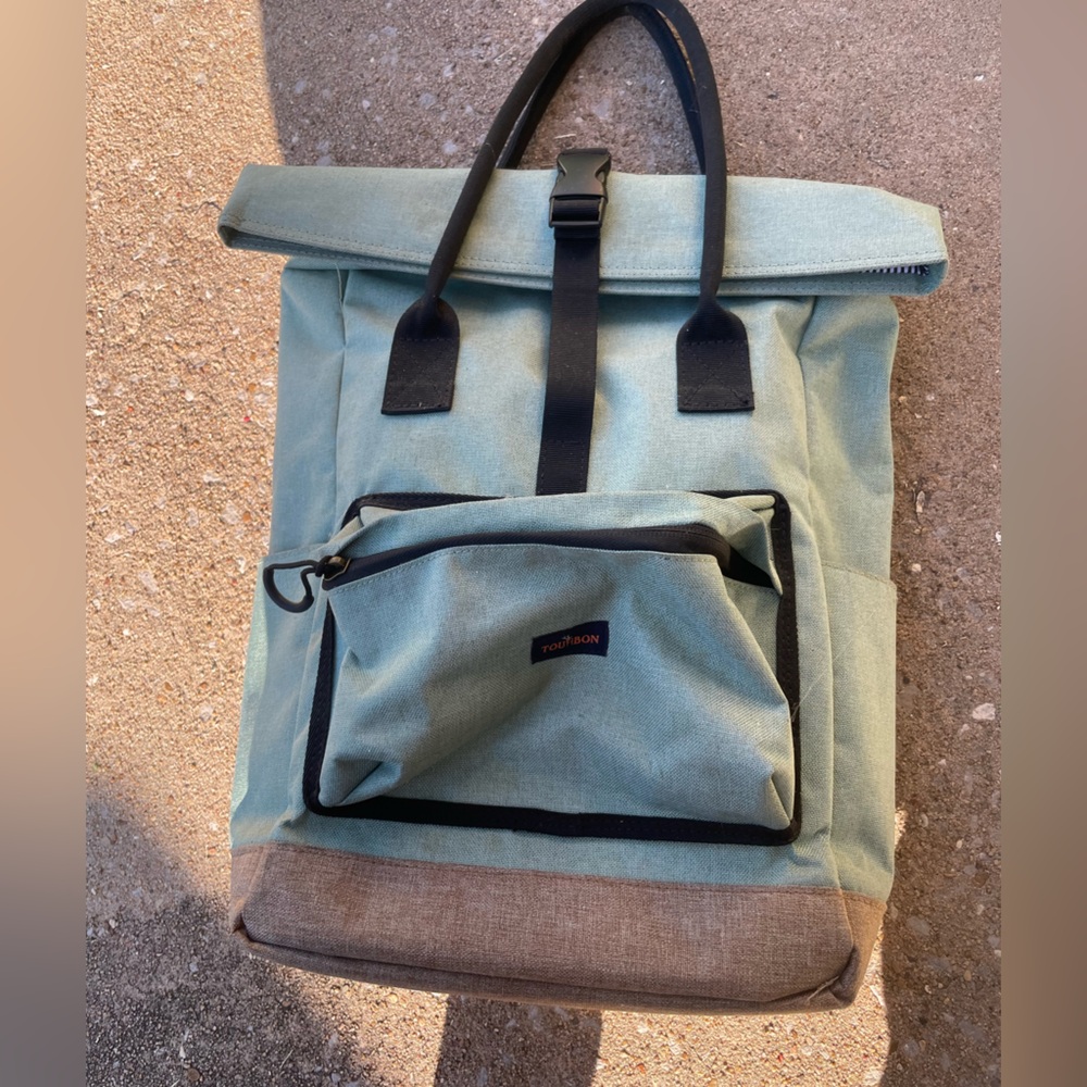 Green and Tan convertible bike pannier/Backpack with laptop sleeve.